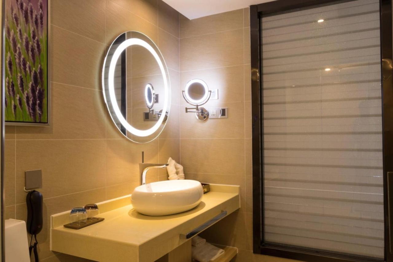 Lavande Hotel Luzhou Jiale Century City Exterior foto